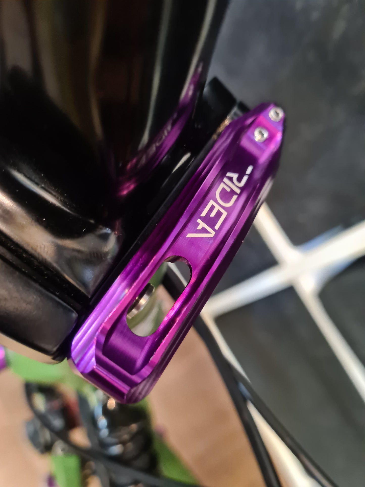 RIDEA Birdy 3 Stem Hinge QR Clamp