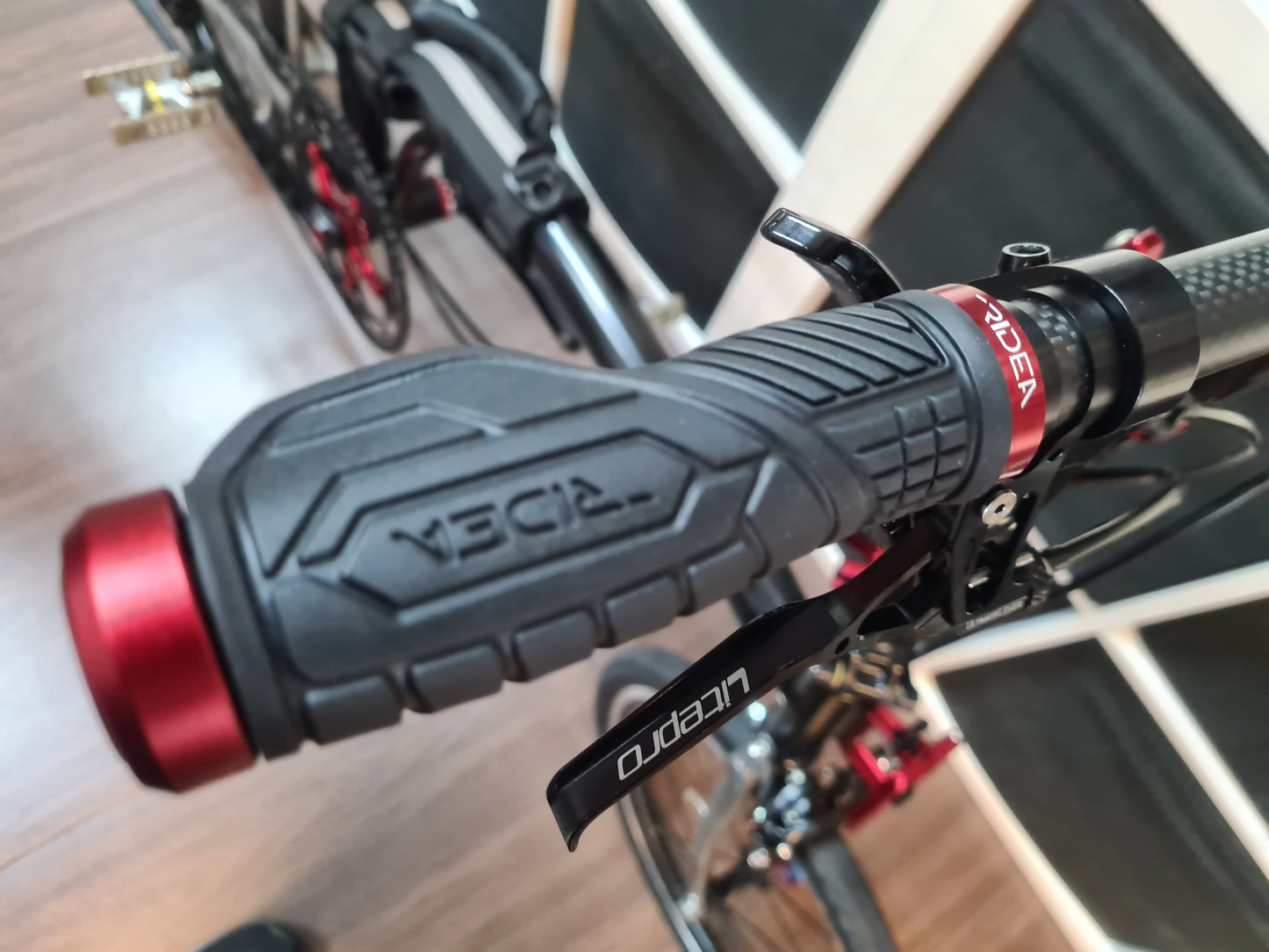 RIDEA HGRE3 Lock On Grips