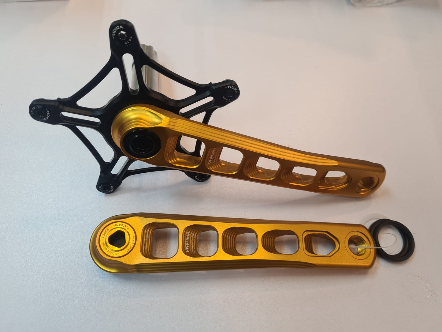 RIDEA PNEUMA CRANK
