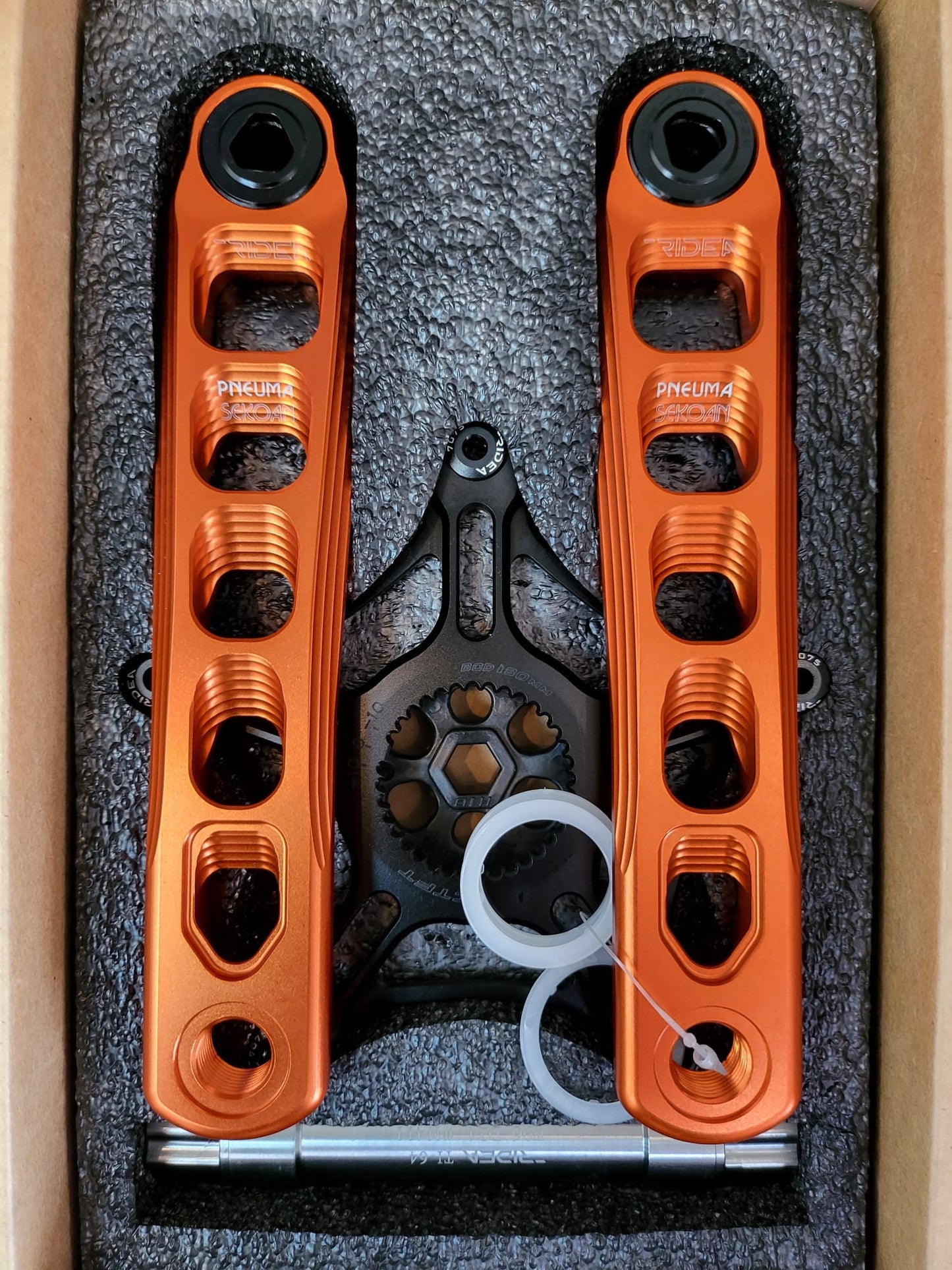 RIDEA PNEUMA CRANK