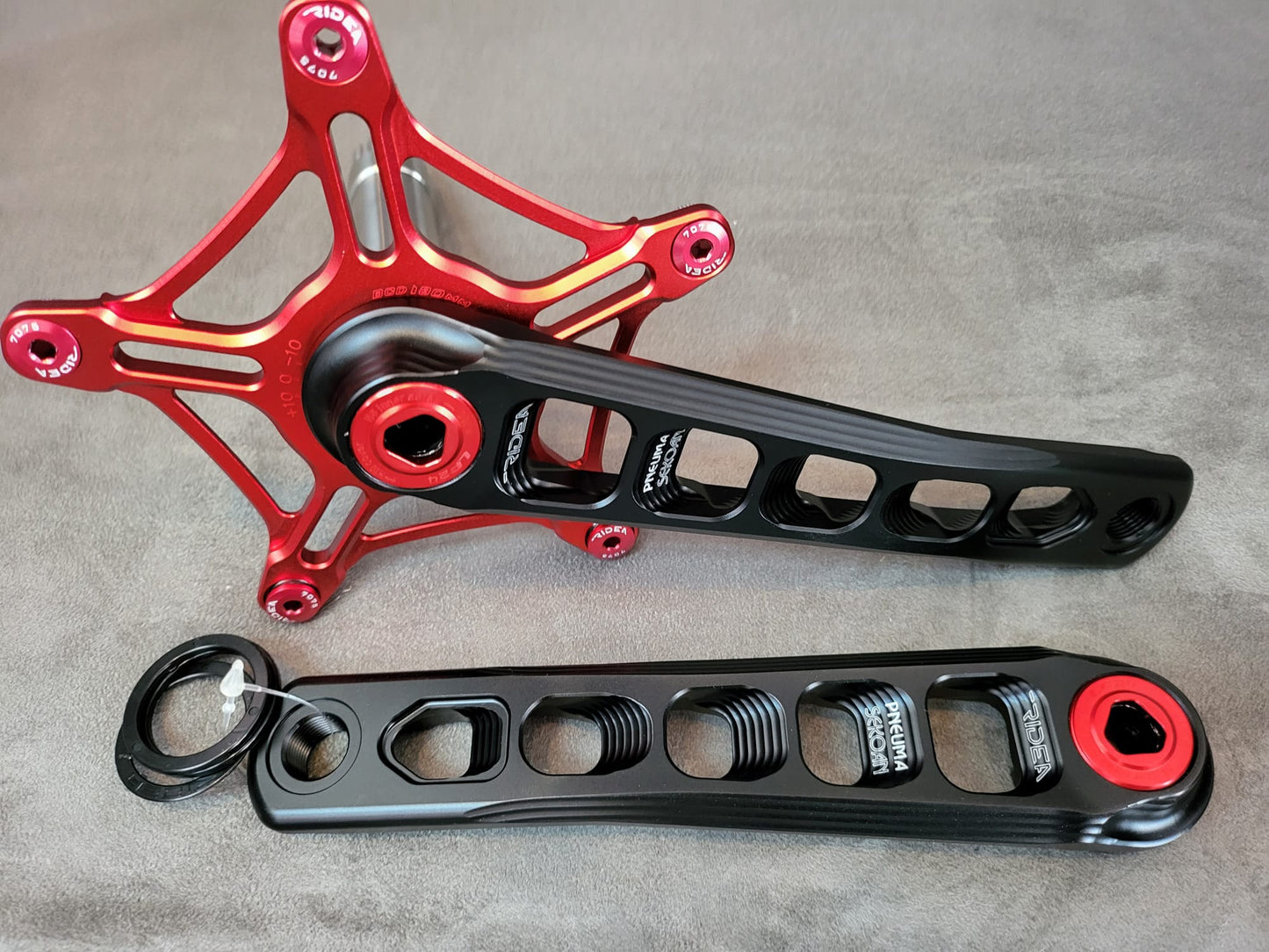 RIDEA PNEUMA CRANK