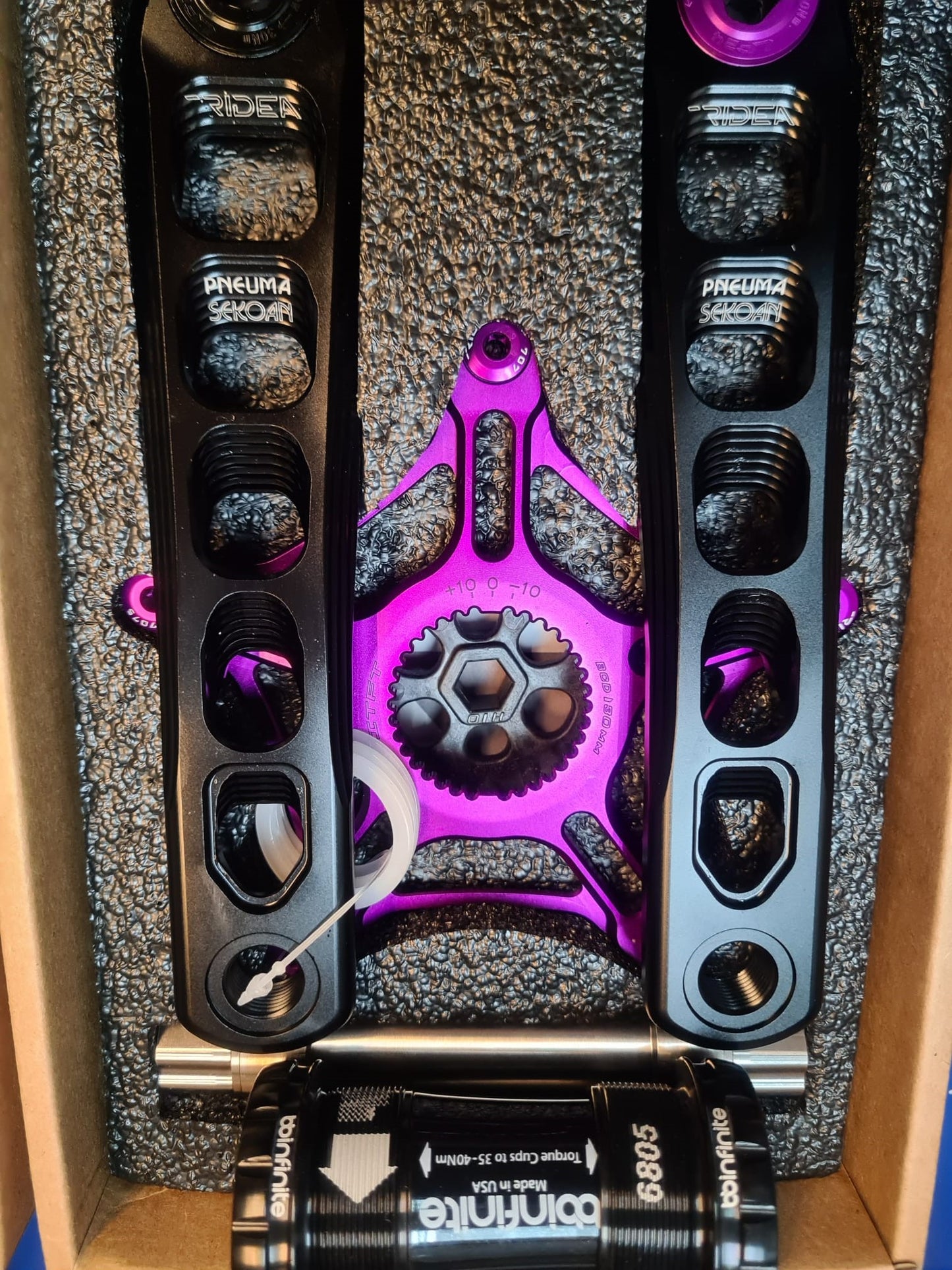 RIDEA PNEUMA CRANK